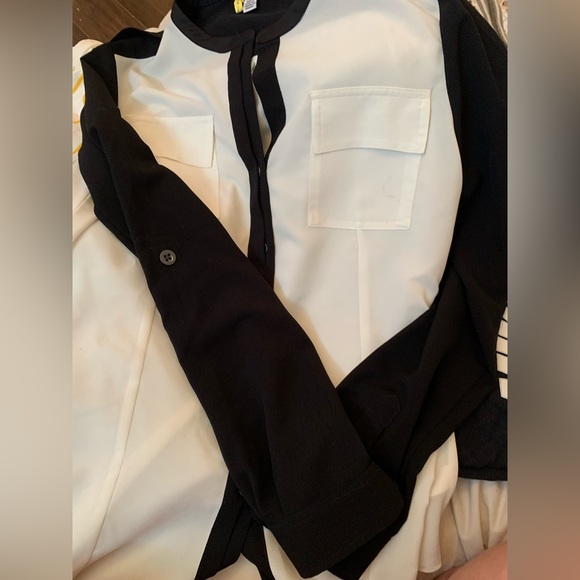 Calvin Klein. - Picture 1 of 1